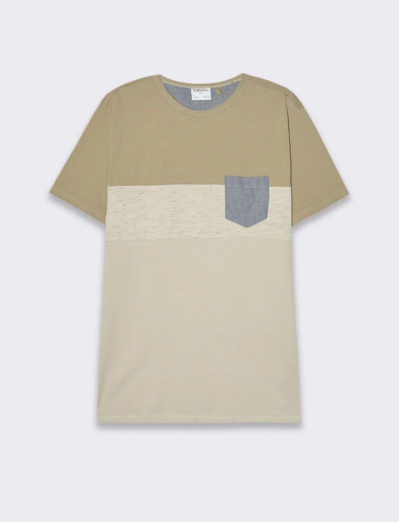 T-shirt con taschino da uomo - Verde salvia